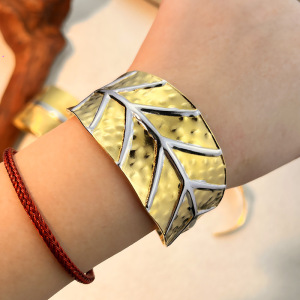 Bracelets Manchettes Étanches En Acier Inoxydable Multicolore En Forme De Feuilles h5 