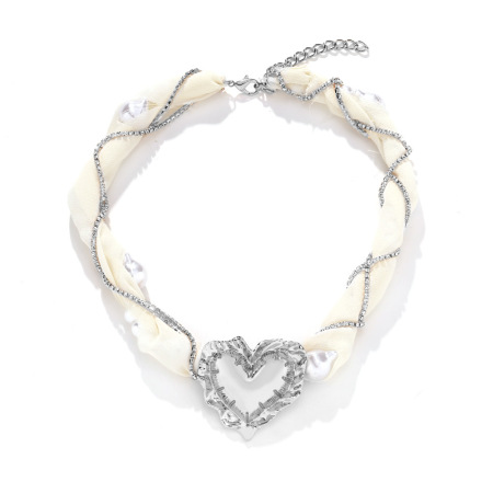 Colliers de perles pour femmes, série simple, en alliage, cœur, strass