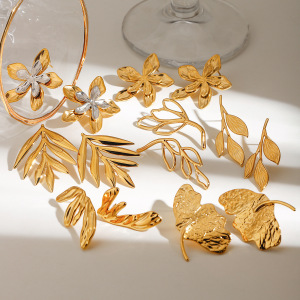 Boucles D'Oreilles Puces Rétro En Acier Inoxydable, Étanches, En Forme De Feuilles, Couleur Or, Pour Femmes h5 Image3