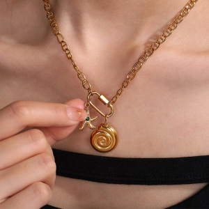 Pendentifs Pour Femme En Acier Titane Couleur Or Et Coquillage Brillant h5 Image4