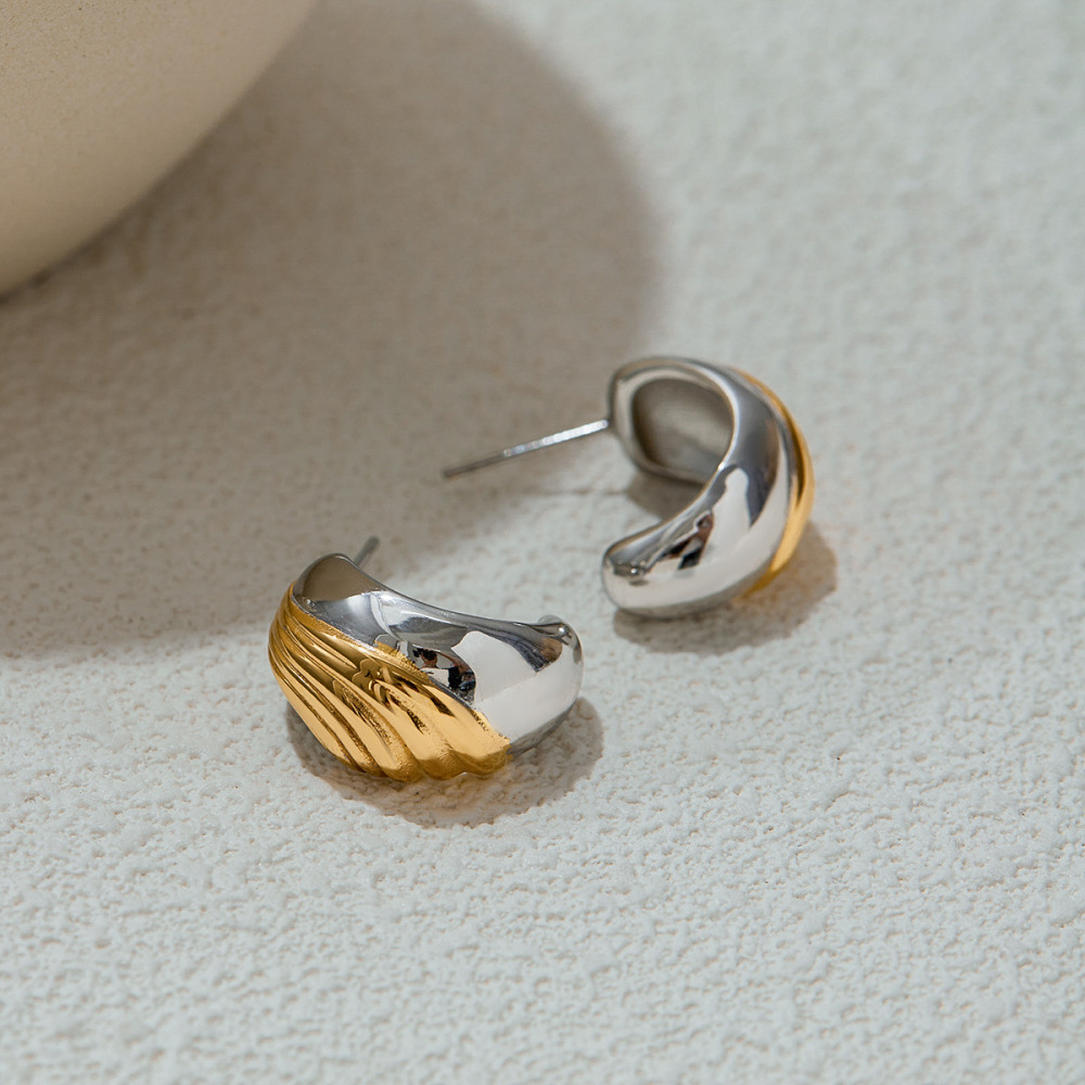 Boucles D'Oreilles Clous Géométriques Simples En Acier Inoxydable Imperméable De Couleurs Assorties h5Image5