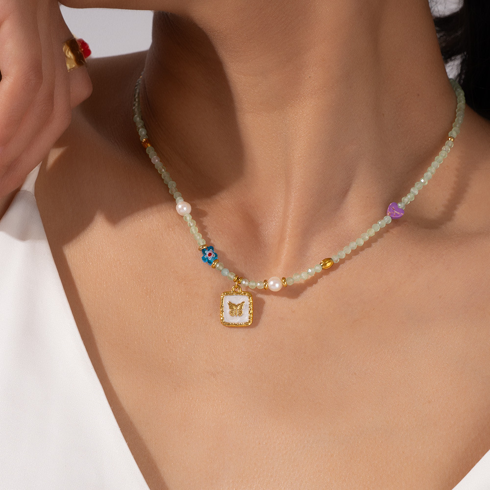 Colliers Pendentifs Pour Femmes En Acier Inoxydable Imperméable Avec Perles Papillon Exquises Image6