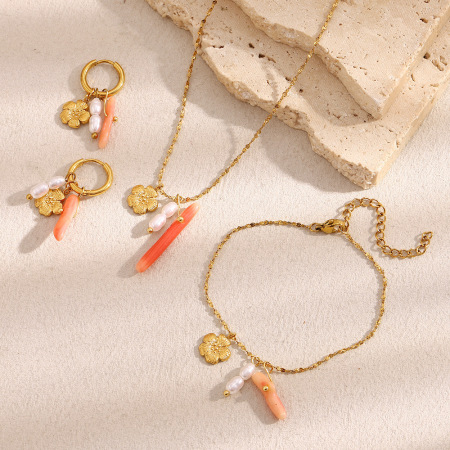Collier pendentif femme étanche en acier inoxydable, collection Simple Series Daily Flower (1 pièce)