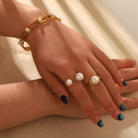 1 Paire De Bagues Romantiques Élégantes Géométriques En Acier Inoxydable Étanche Couleur Or Avec Perles Artificielles