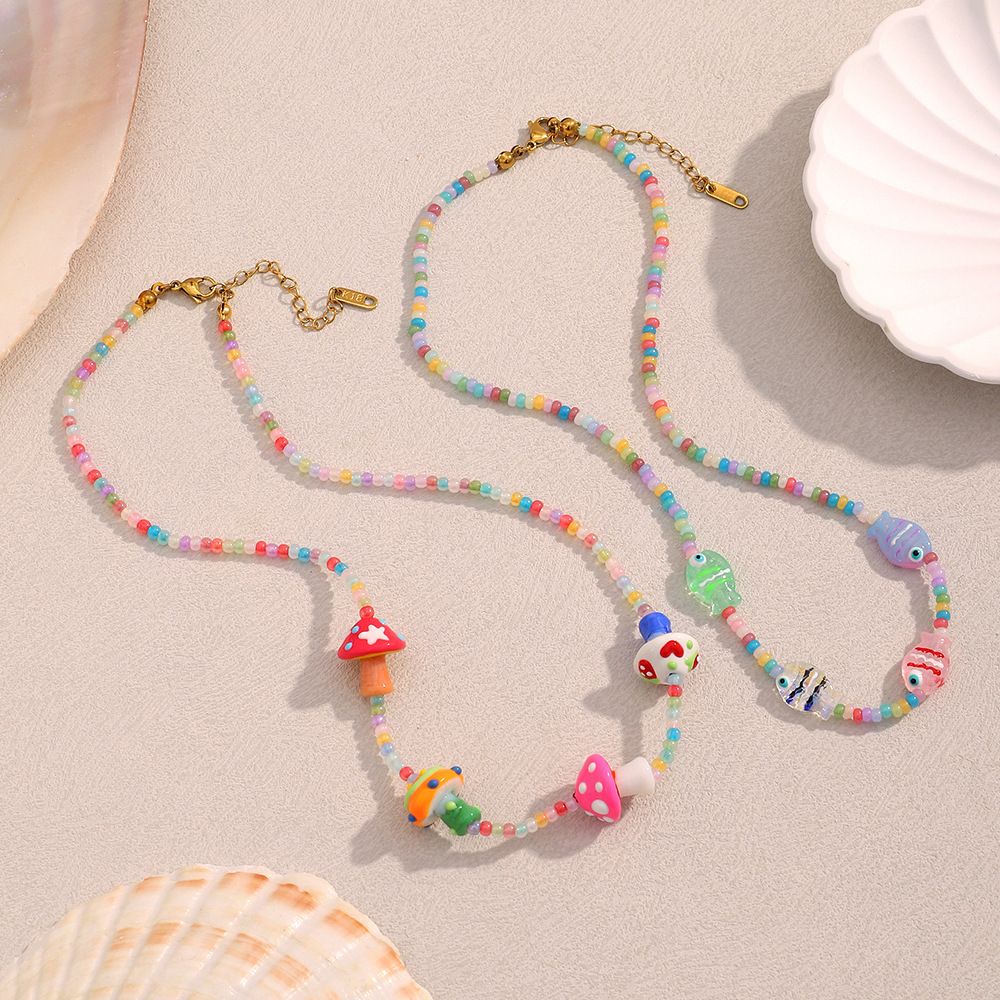Colliers Pour Femmes En Acrylique Avec Jolis Accessoires En Forme De Champignon Image5