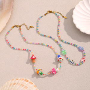 Colliers Pour Femmes En Acrylique Avec Jolis Accessoires En Forme De Champignon h5 Image5