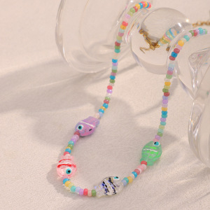 Colliers Pour Femmes En Acrylique Avec Jolis Accessoires En Forme De Champignon h5 Image3