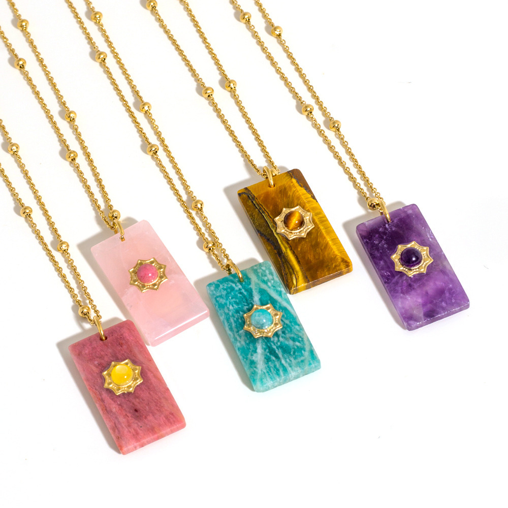 Colliers Pour Femmes Avec Pendentif En Pierre Naturelle Rétro Simple Image2