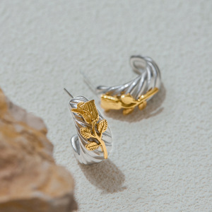 Boucles D'Oreilles Créoles Rétro À Fleurs En Acier Inoxydable Imperméable, Couleurs Assorties h5 Image2