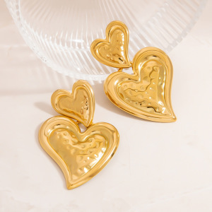 Boucles D'Oreilles Pendantes Pour Femme, En Acier Inoxydable Doré, En Forme De Cœur (1 Paire). h5 Image3