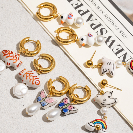Boucles d'oreilles pendantes mignonnes en acier inoxydable imperméable couleur or, motif animal 2