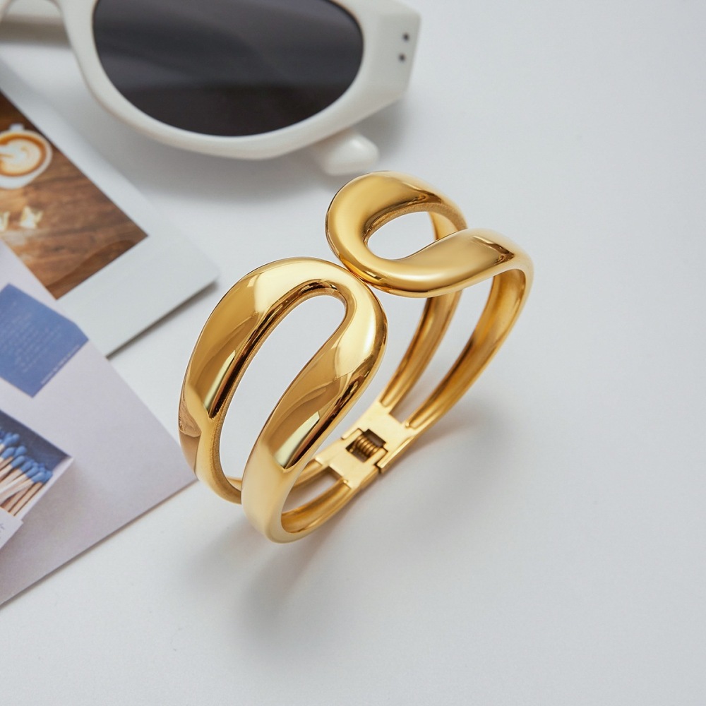 Bracelets Ins Style En Acier Inoxydable Couleur Or Image4