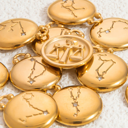Pendentifs pour femmes Constellation ronds en acier inoxydable étanche couleur or