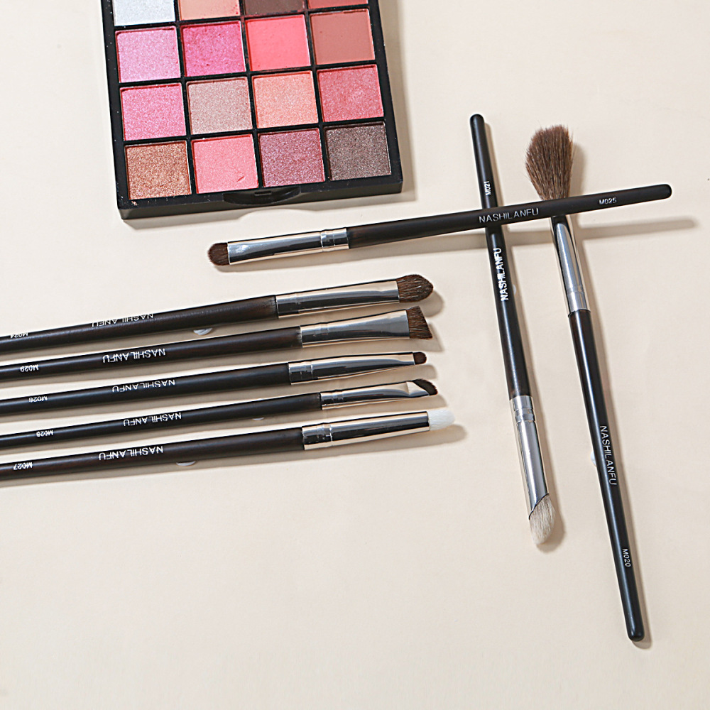 1 Ensemble De Pinceaux De Maquillage Doux Et Durables Pour Femmes Image4