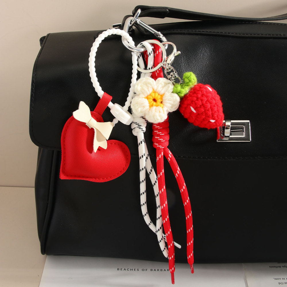 1 Breloque De Sac En Forme De Cœur En Pu Avec Fleur De Fraise 
