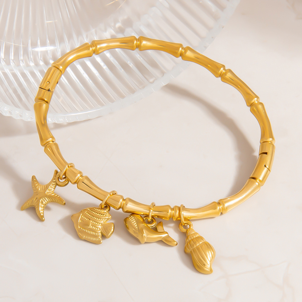 Bracelet À Breloques Pour Femme, Élégant, En Acier Inoxydable, Couleur Or, Avec Motif D'Organisme Marin (1 Pièce). Image4