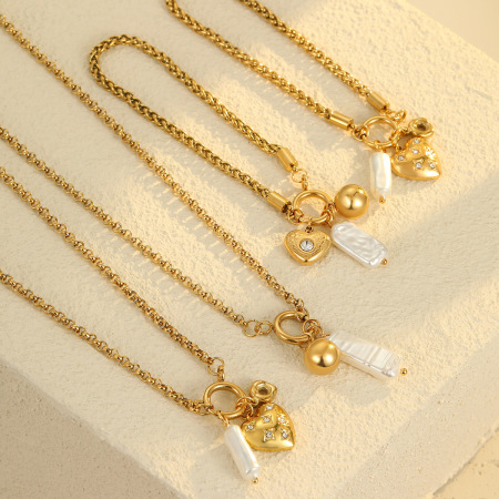 Colliers Pendentifs Pour Femmes En Acier Inoxydable Doré, Étanches, En Forme De Cœur, Style Rétro Romantique 2