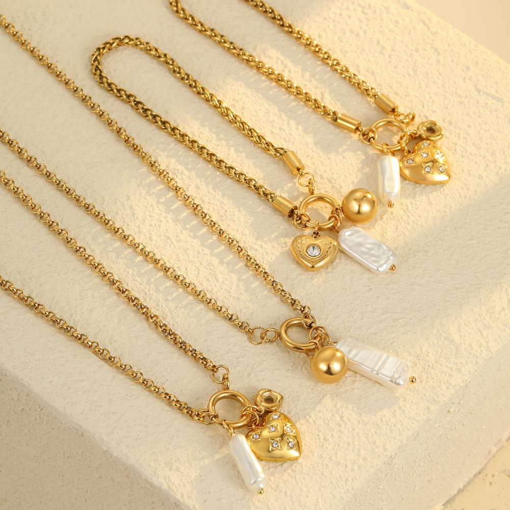 Colliers Pendentifs Pour Femmes En Acier Inoxydable Doré, Étanches, En Forme De Cœur, Style Rétro Romantique Image2