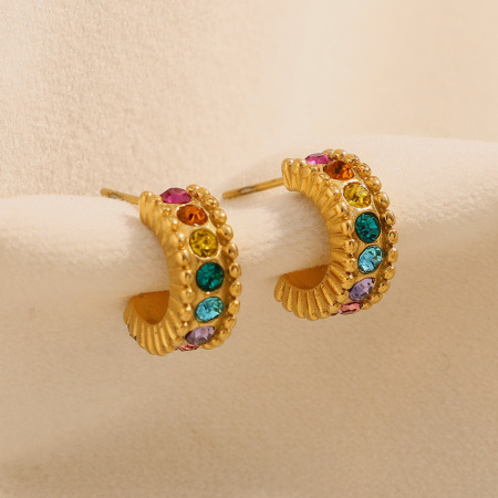 Boucles d'oreilles puces élégantes et imperméables en acier inoxydable uni, collection de luxe (1 pièce).