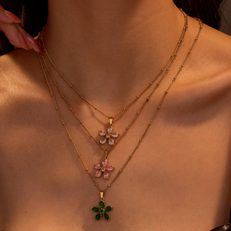 Colliers pendentifs pour femmes, collection Simple Series Elegant Flower, en acier inoxydable étanche