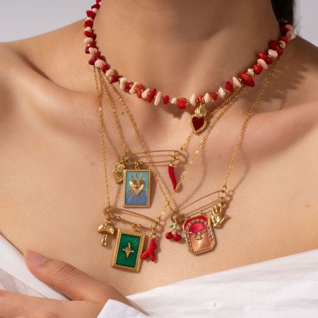 Colliers pendentifs pour femmes, charmants, en acier inoxydable polychrome, étanches, couleur or
