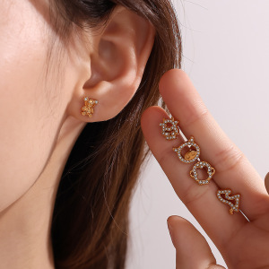 Boucles D'Oreilles Piercing Mignonnes En Acier Inoxydable Étanche Couleur Or, Motif Animal h5 Image4
