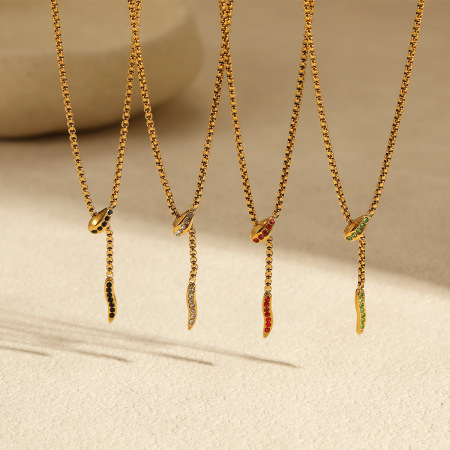 Colliers pendentifs pour femmes, collection Luxe Daily Animal, en acier inoxydable étanche avec zircon 2