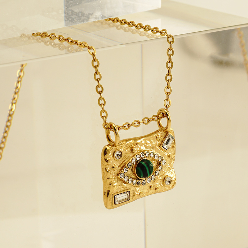 Colliers Pendentifs Œil Du Diable En Acier Inoxydable Étanche Couleur Or Image5