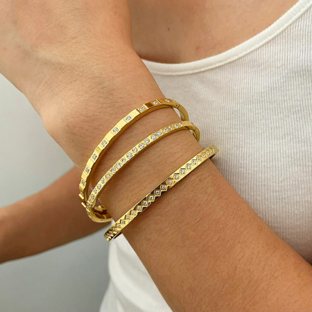 Bracelet jonc pour femme Simple Series Daily Geometric en acier inoxydable doré étanche