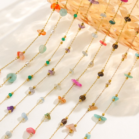 Colliers pour femmes faits main en perles de pierre naturelle multicolores