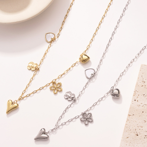 Colliers Pendentifs Pour Femmes En Acier Inoxydable Étanche, Couleur Or, Avec Pendentif Cœur Et Fleur Scintillants h5 Image5