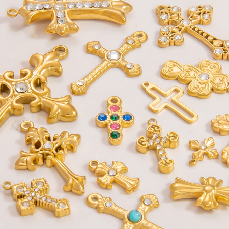 Pendentifs pour femmes en acier inoxydable, couleur or, étanches, avec zircon et croix (divers modèles)