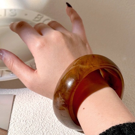 Bracelet tendance pour femme en résine teintée irrégulièrement, 1 pièce 2