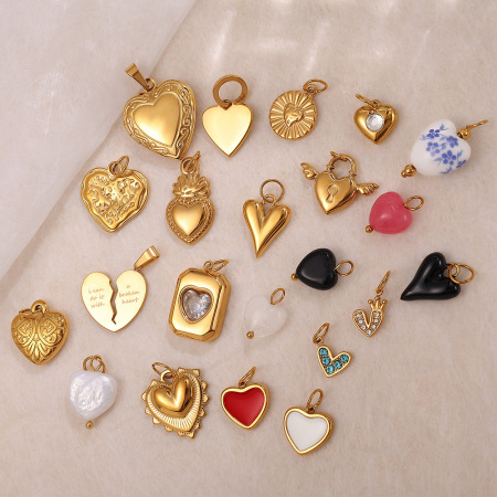 Pendentifs en forme de cœur en acier inoxydable étanche couleur or à faire soi-même
