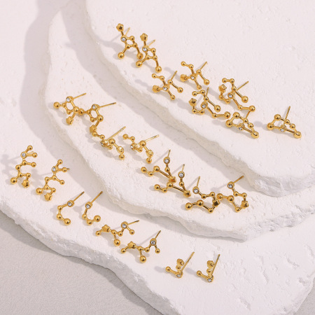 Boucles d'oreilles puces pour femmes Simple Series Constellation en acier inoxydable doré étanche