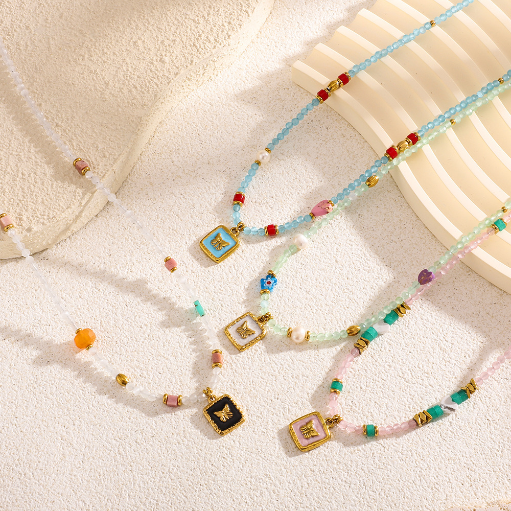 Colliers Pendentifs Pour Femmes En Acier Inoxydable Imperméable Avec Perles Papillon Exquises Image4