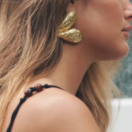 Boucles d'oreilles à tige en alliage en forme de coquillage