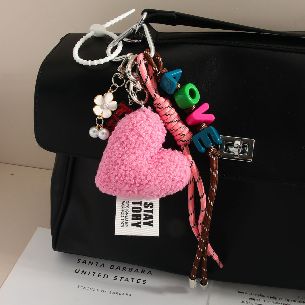 Breloques De Sac « Love » En Forme De Cœur (Couleurs De Lettres Aléatoires) 