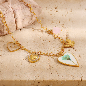 Colliers Pour Femmes Avec Pendentif En Forme De Cœur Et De Papillon Romantiques De Style Luxueux h5 Image6