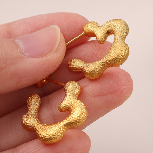Boucles D'Oreilles Créoles En Acier Inoxydable Imperméable Couleur Or, Motif Floral h5 Image3