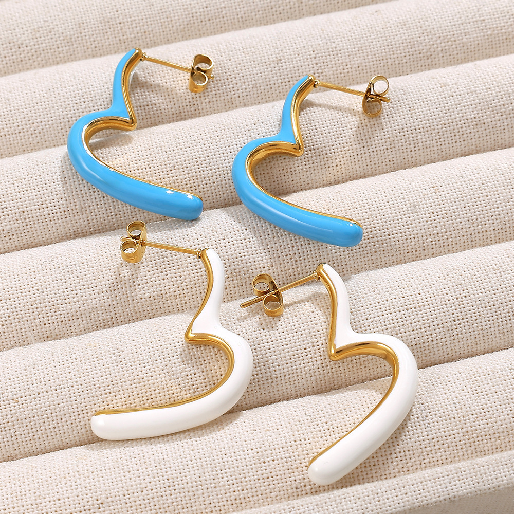 Boucles D'Oreilles Puces En Acier Inoxydable Imperméables En Forme De Cœur Image3