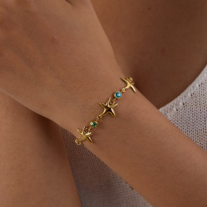 Bracelets À Breloques En Acier Inoxydable Couleur Or Avec Étoile De Mer De Style Ins h5 Image4