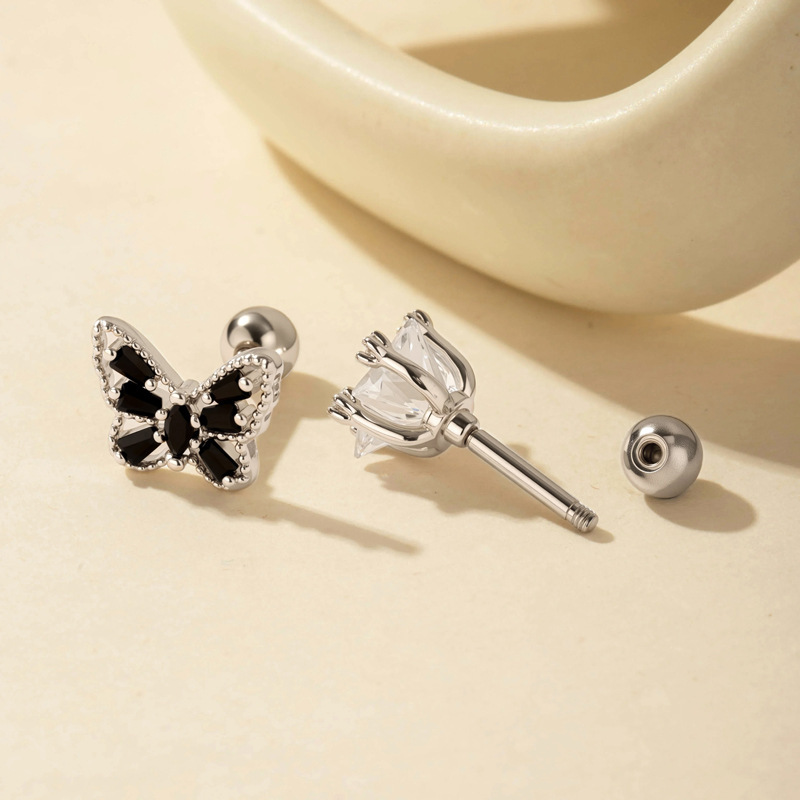 1 Pièce De Boucles D'Oreilles Piercing Pour Femme En Forme De Cœur Simple, En Cuivre Sans Placage, En Zircone Image5