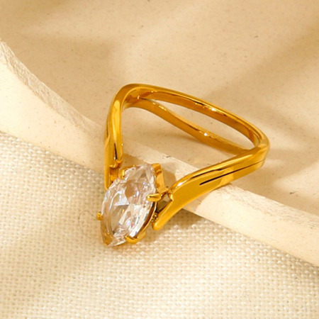 1 paire de bagues romantiques élégantes en acier inoxydable doré étanches avec zircon.