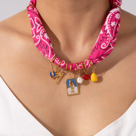 Collier pendentif élégant pour femme, en acier inoxydable, couleur or, avec motif coquillage et étanchéité. 2