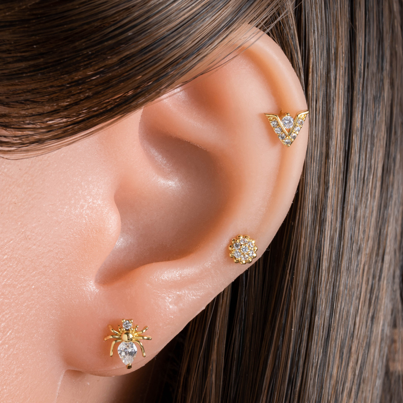 1 Pièce De Boucles D'Oreilles Simples En Forme De Nœud Papillon Quotidien, Couleur Cuivre Or Et Zircon, Pour Femmes Image4