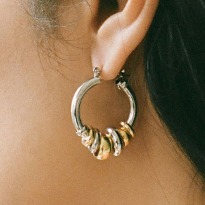 1 Paire De Boucles D'Oreilles Créoles Classiques Pour Femmes, En Acier Inoxydable Doré, Étanches, De Couleurs Assorties. h5 Image4