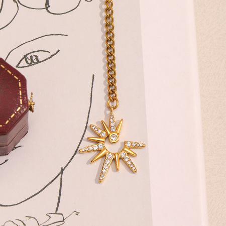 Colliers pendentifs pour femmes en acier inoxydable étanche, collection Light Luxury