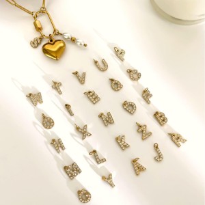 Collier Pendentif Lettre En Acier Inoxydable Étanche Couleur Or Avec Strass h5 Image3