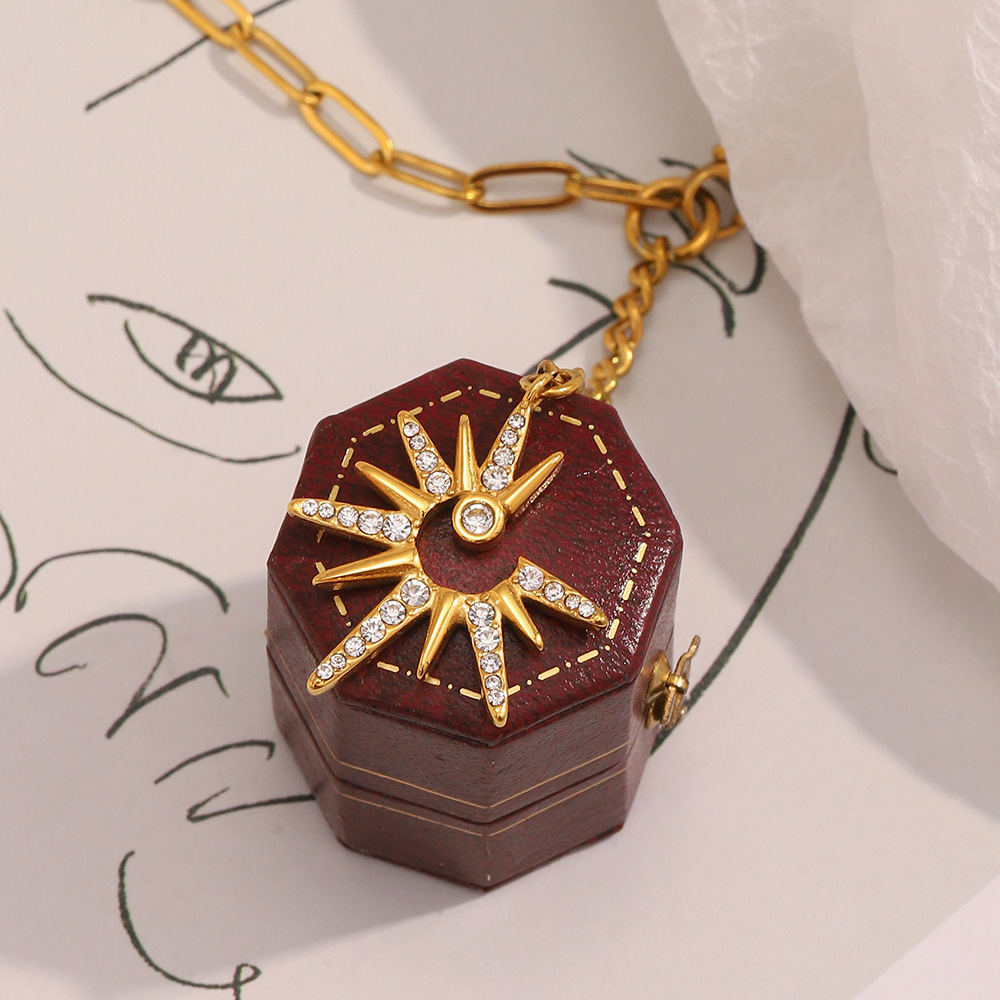 Colliers Pendentifs Pour Femmes En Acier Inoxydable Étanche, Collection Light Luxury Image2